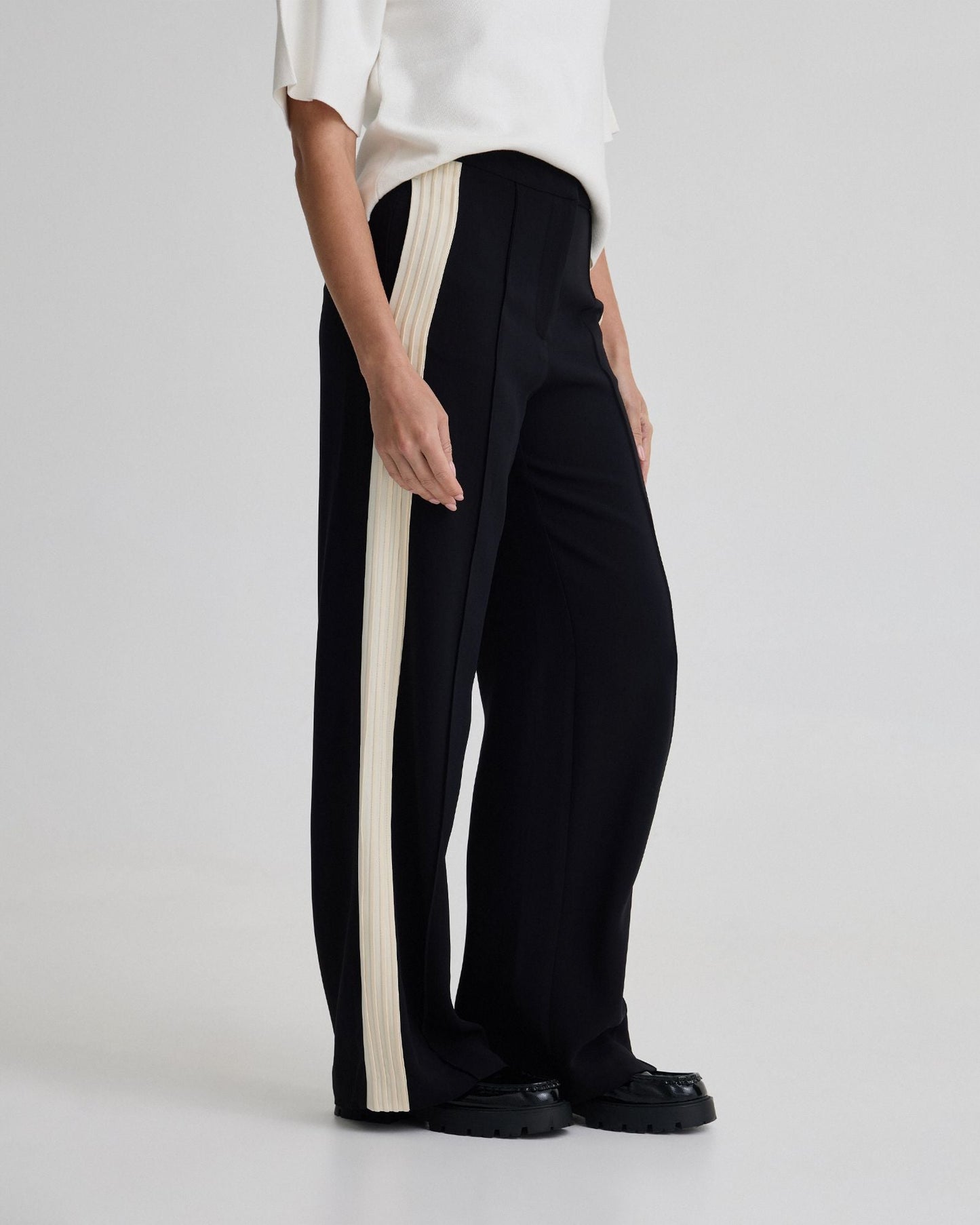 Ines Contrast Panel Pants