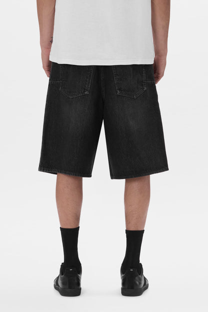 P059 Pleated Short