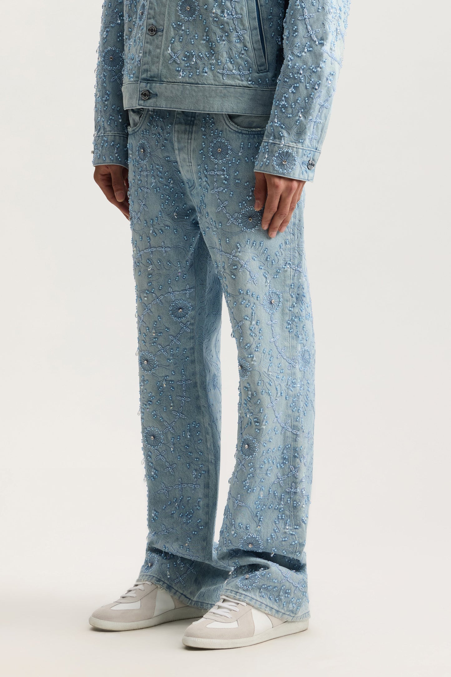 P026 Embellished