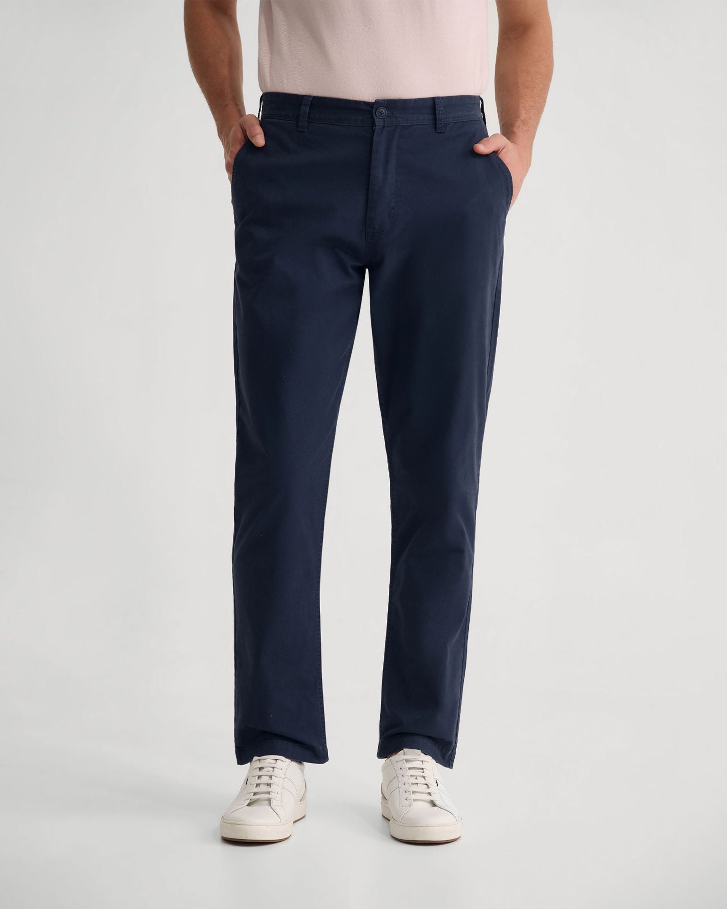 Relaxed Fit Chino