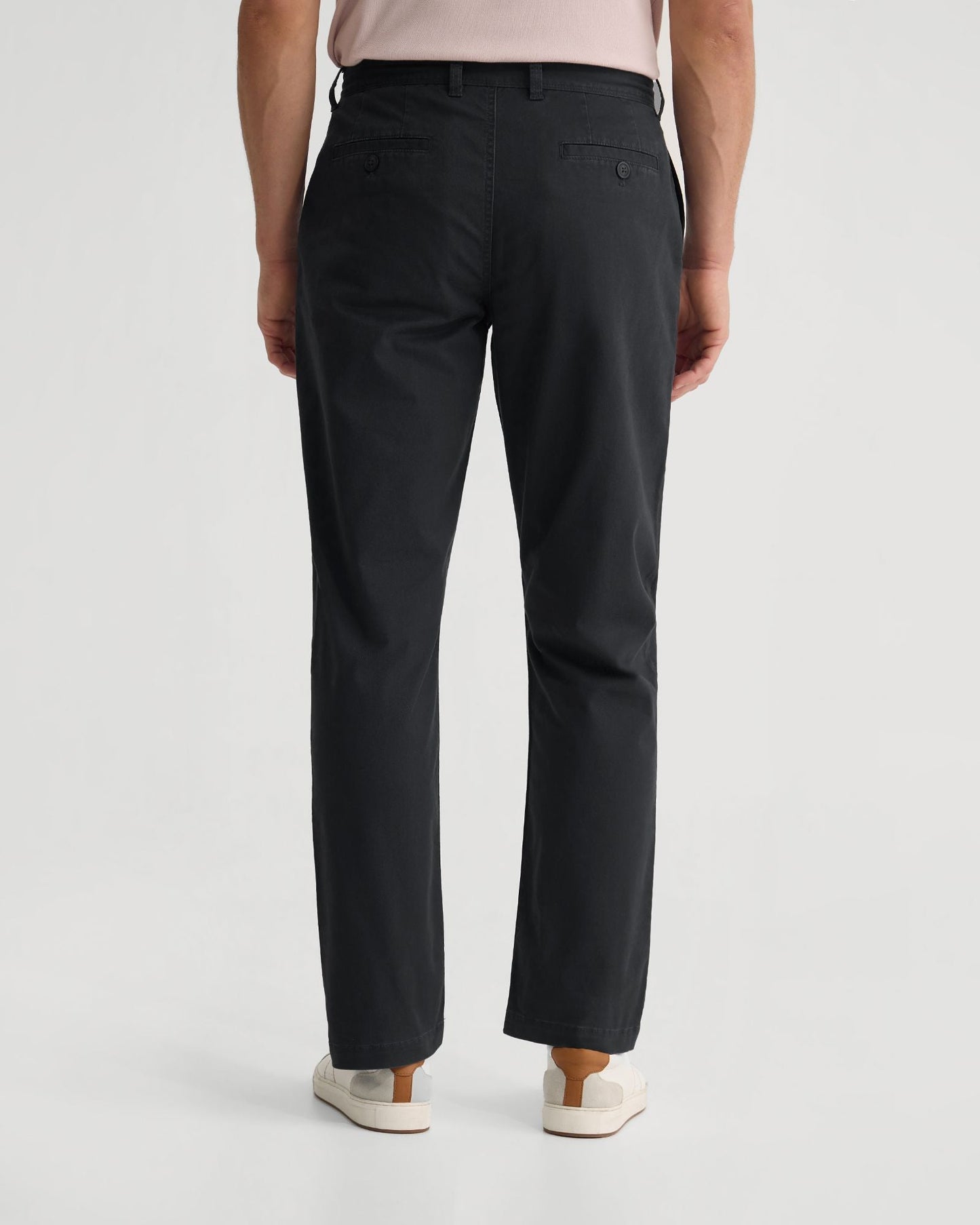 Relaxed Fit Chino