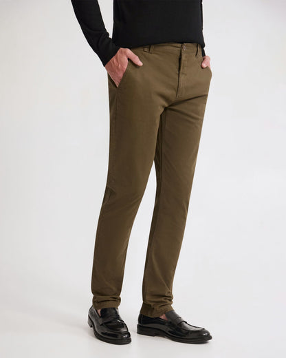Slim Fit Chino