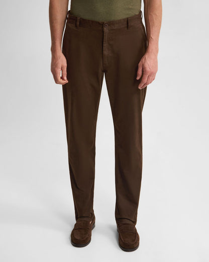 Relaxed Fit Chino
