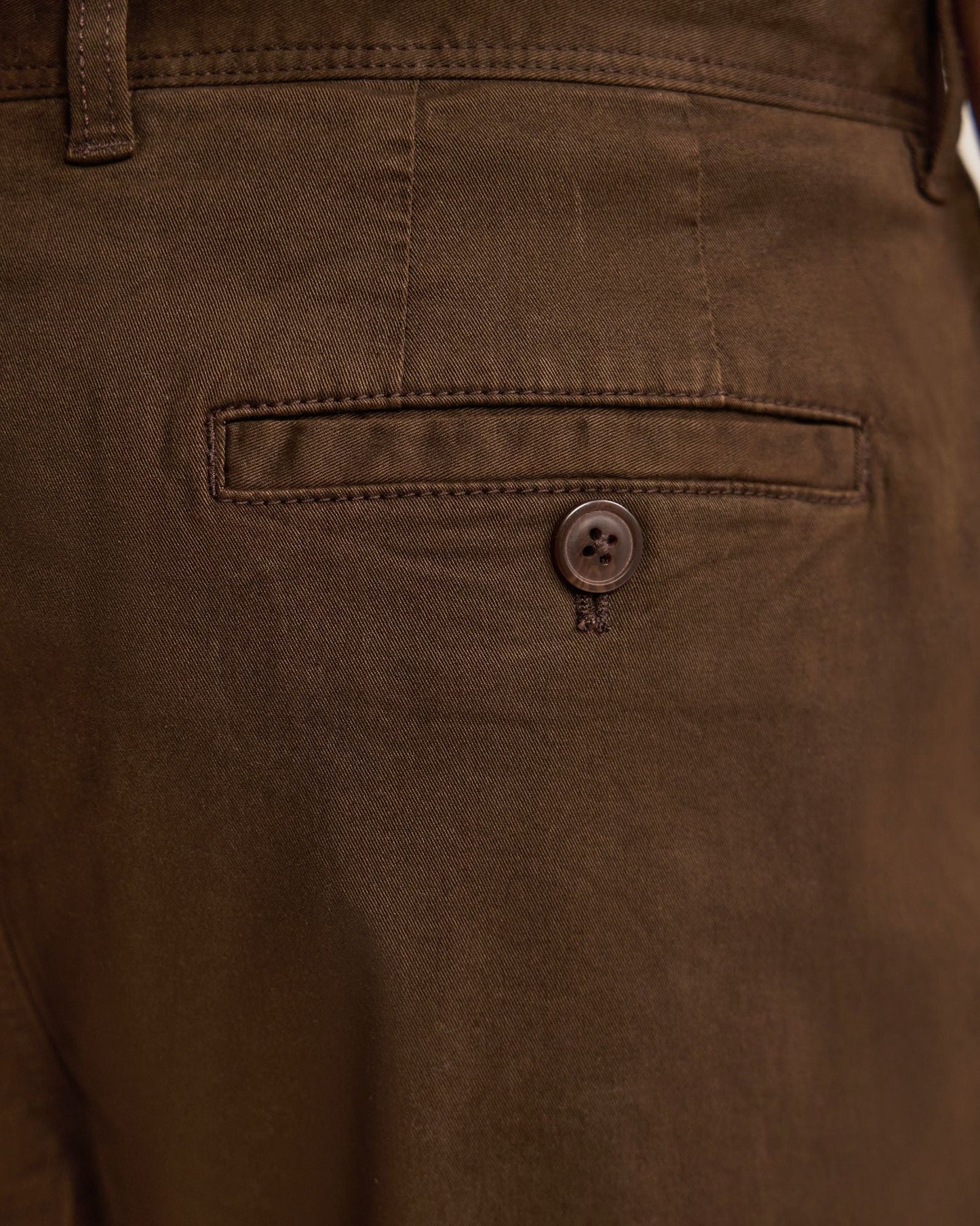 Relaxed Fit Chino
