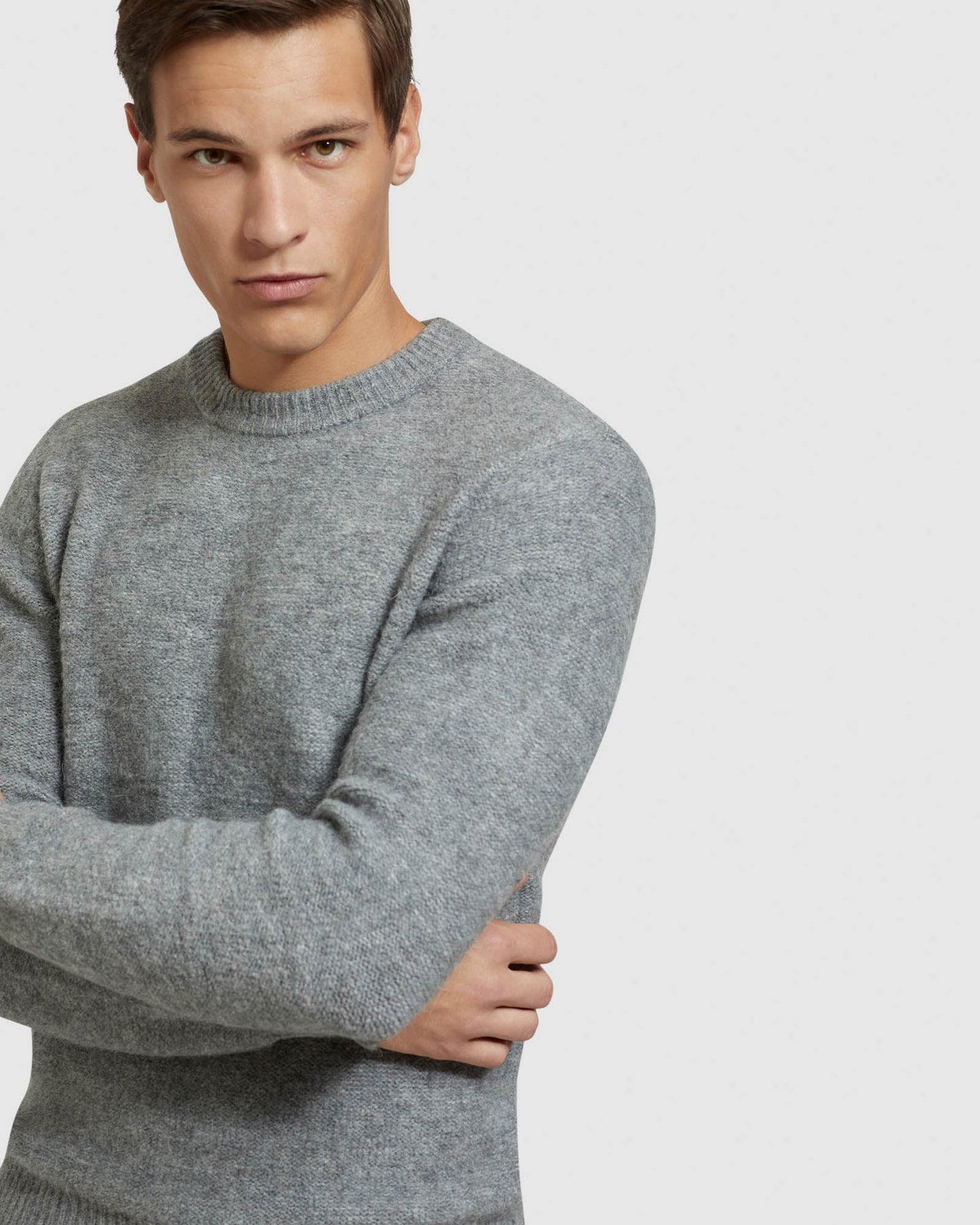 Leo Soft Crew Neck Knit