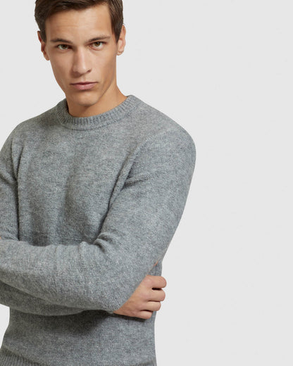 Leo Soft Crew Neck Knit
