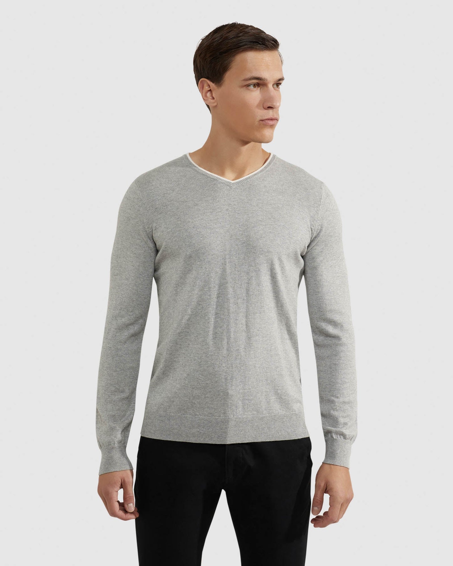 Lenny V Neck Cashmere Blend Pullovr