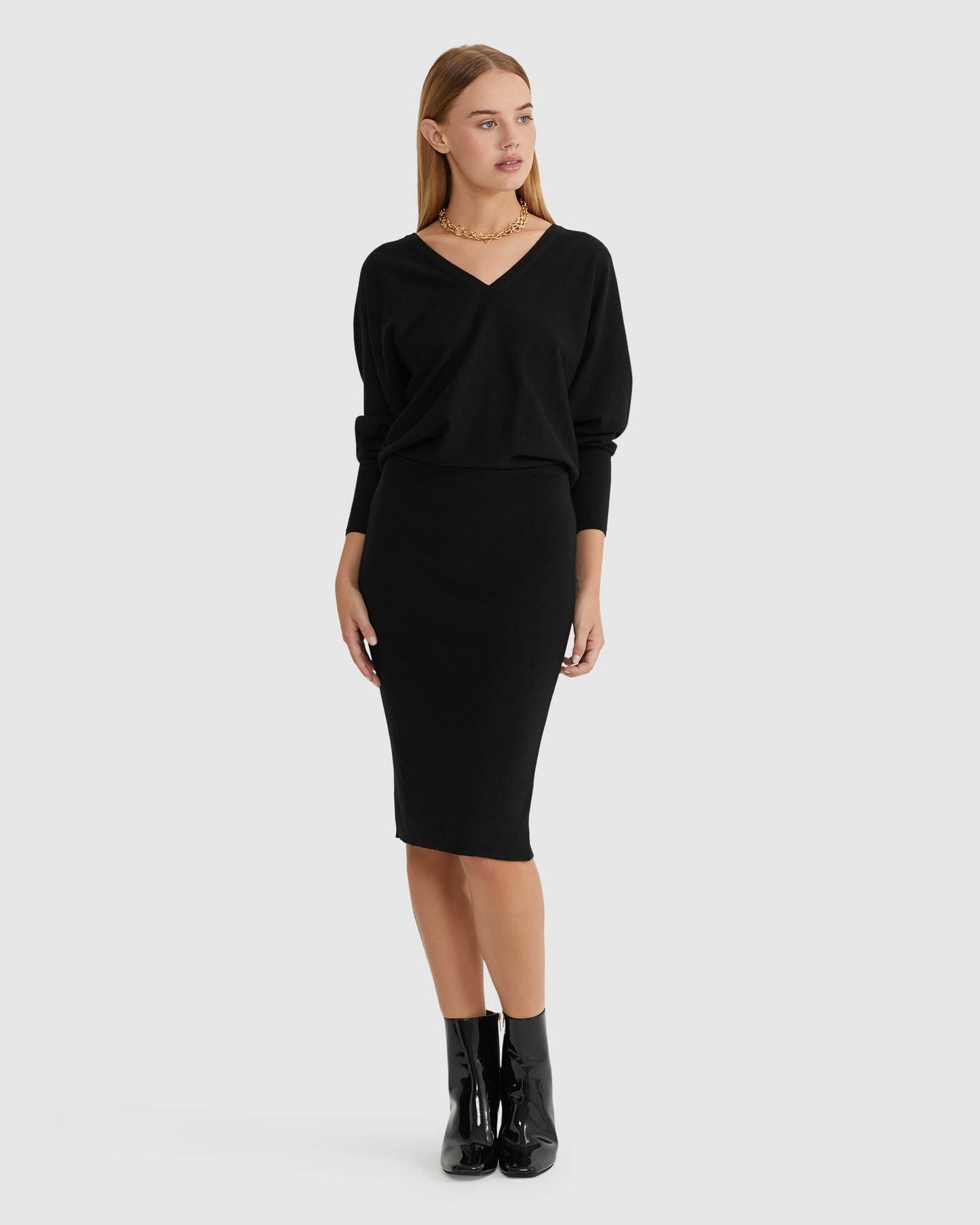 Francesca V-Neck Rib Knitted Dress