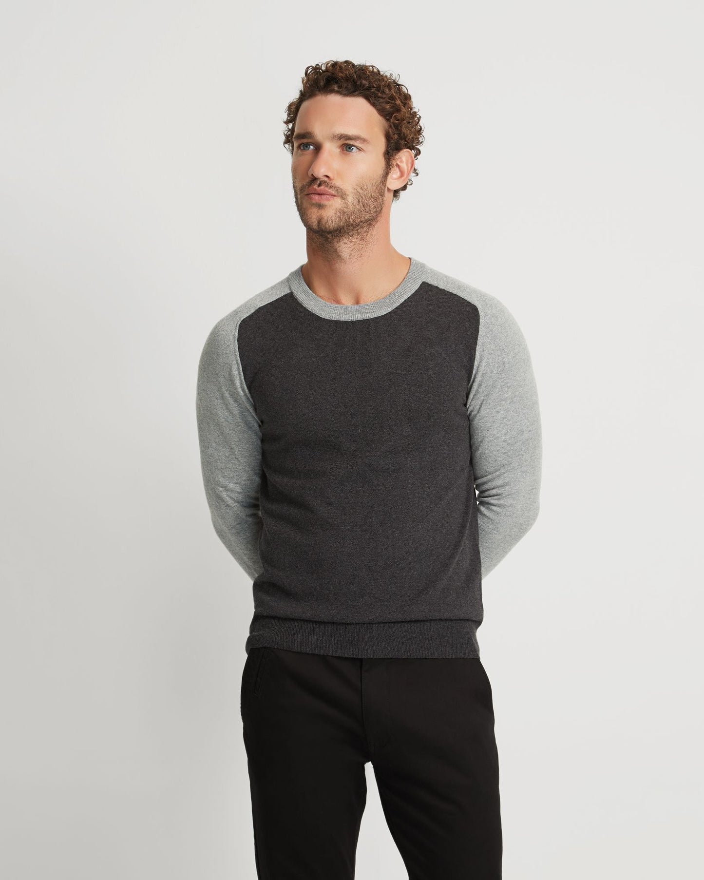 Finn Crew Neck Cashmere Blend Top