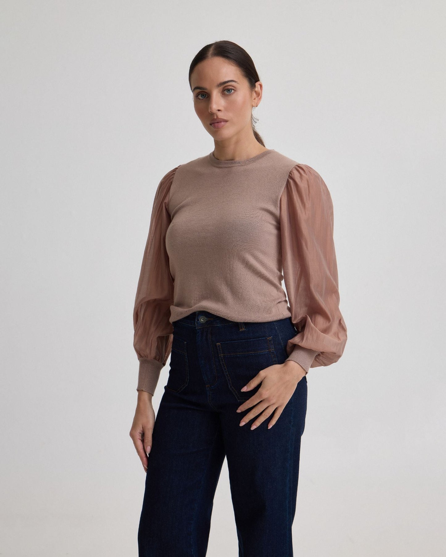 Alice Contrast Sleeve Knit