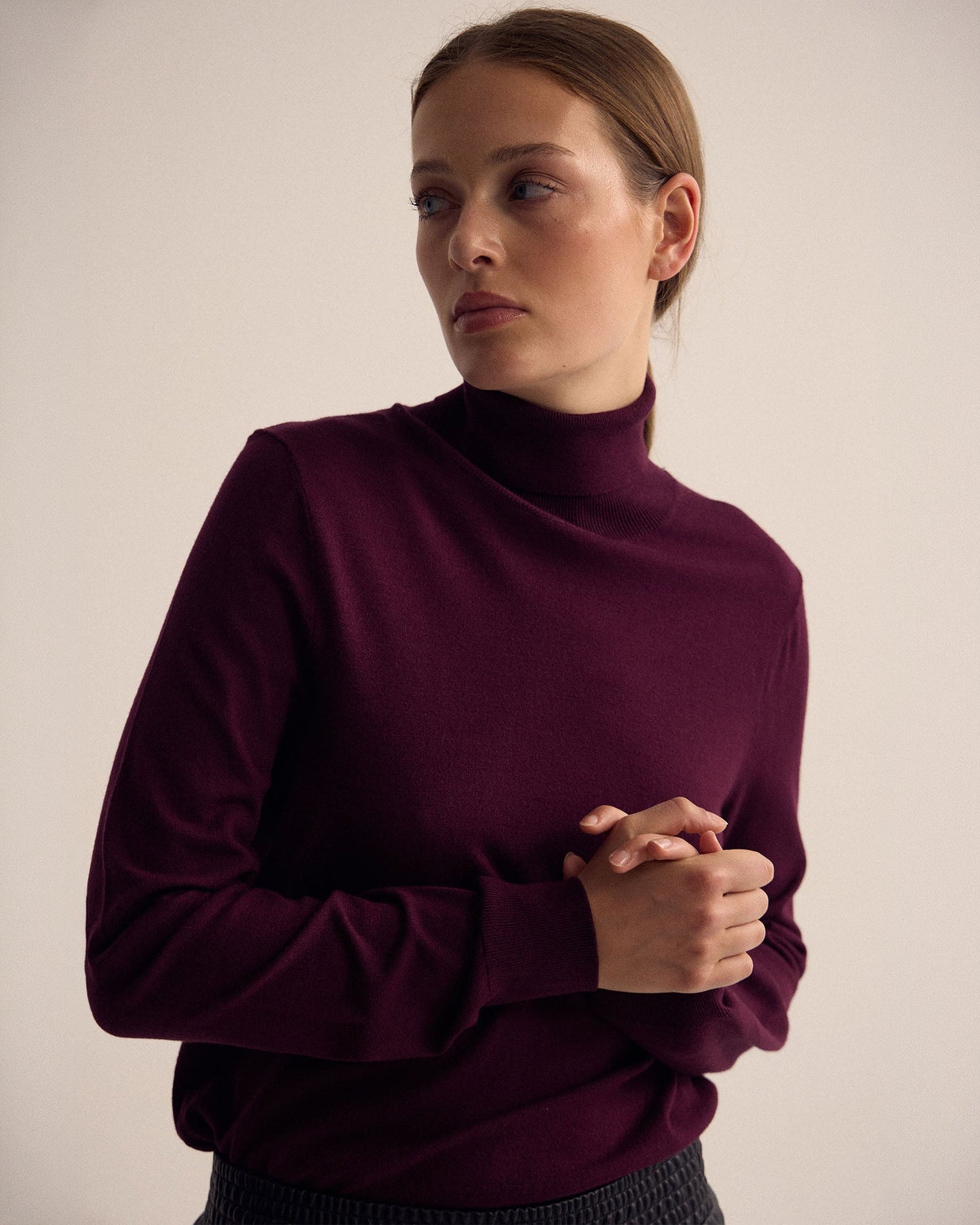 Ela Turtle Neck Knit