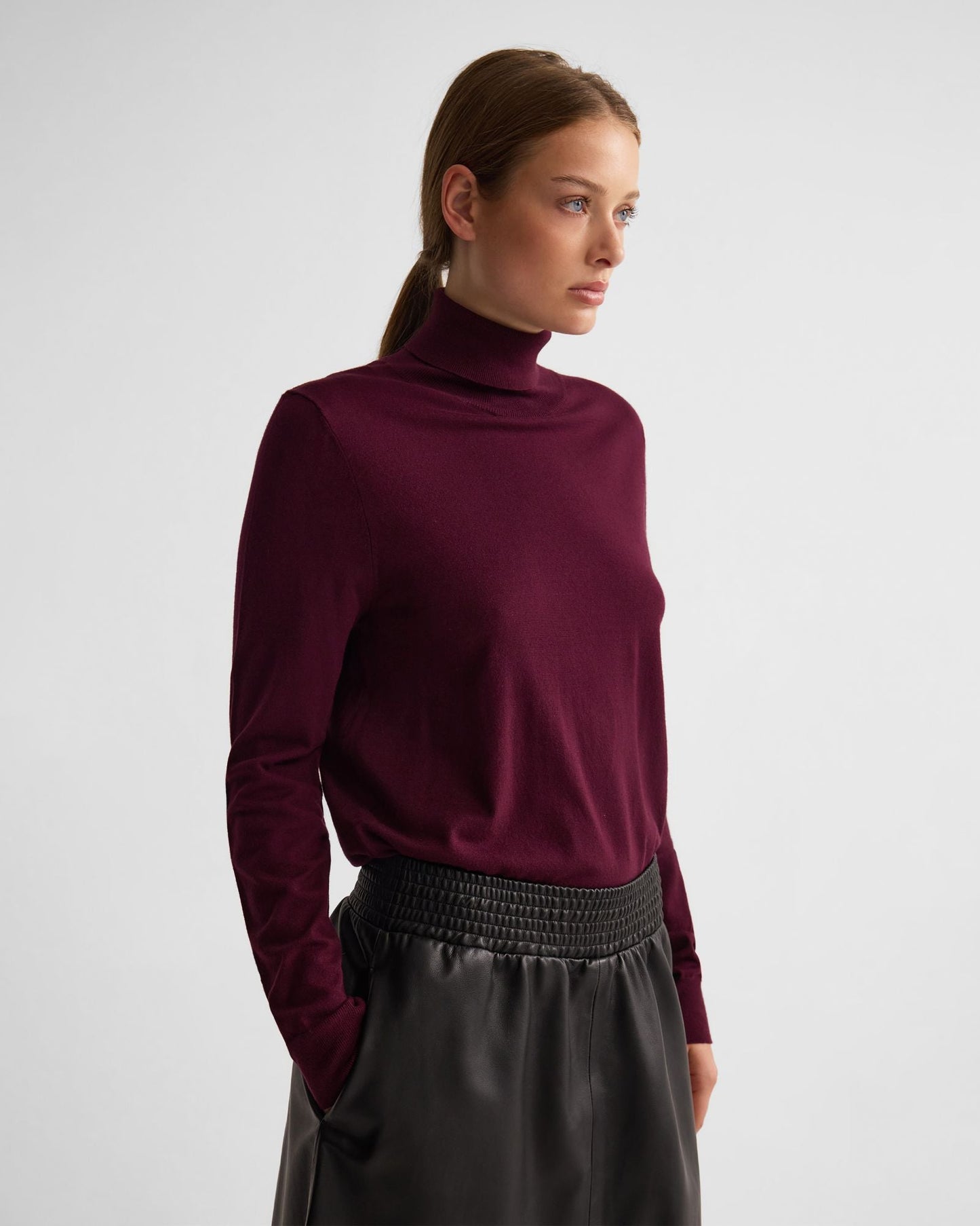 Ela Turtle Neck Knit