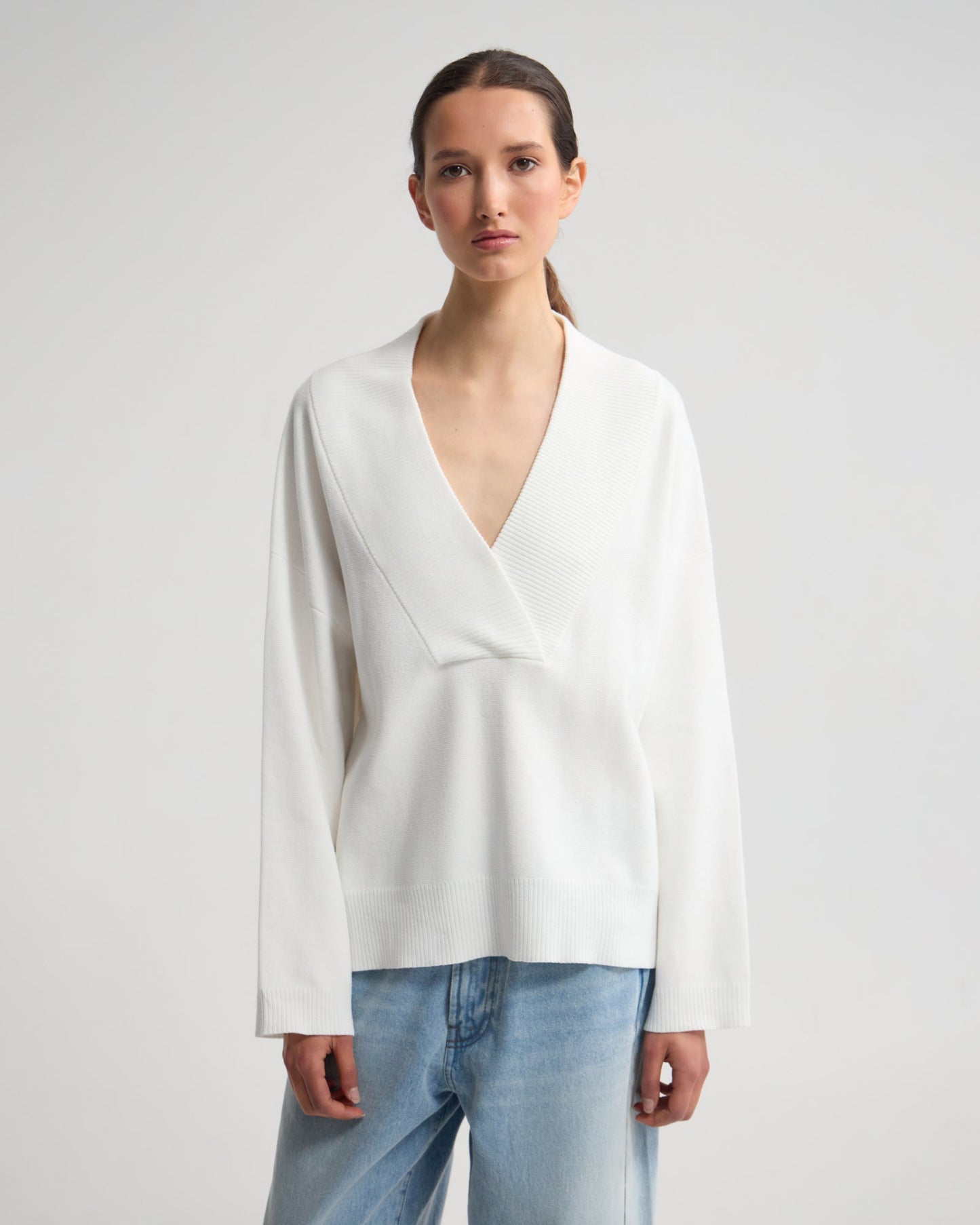 Pia Cotton V-Neck Knit