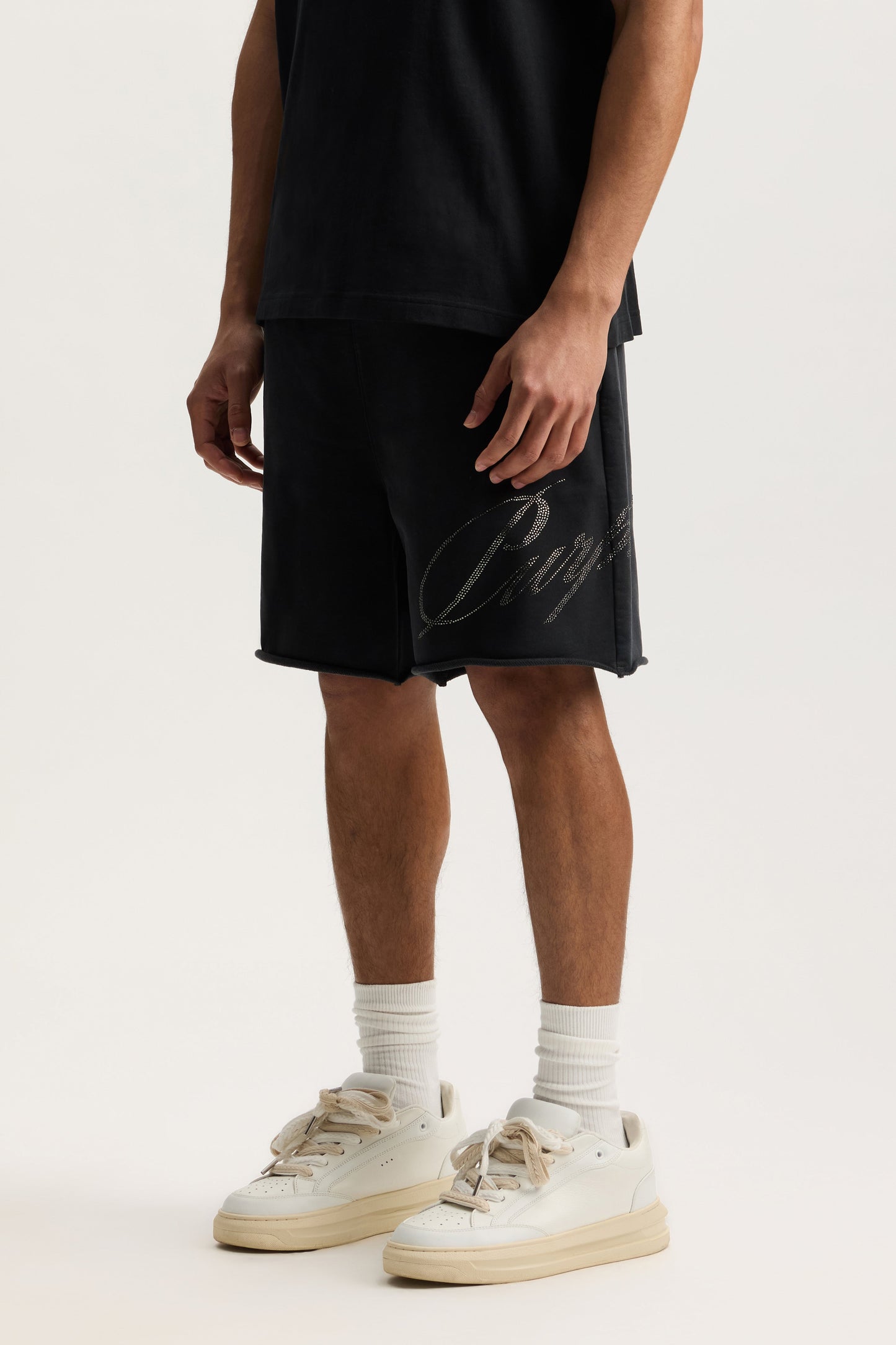 Crystal Slanted Script Short