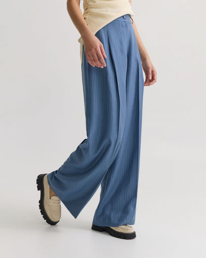 Lola High Waist Trouser