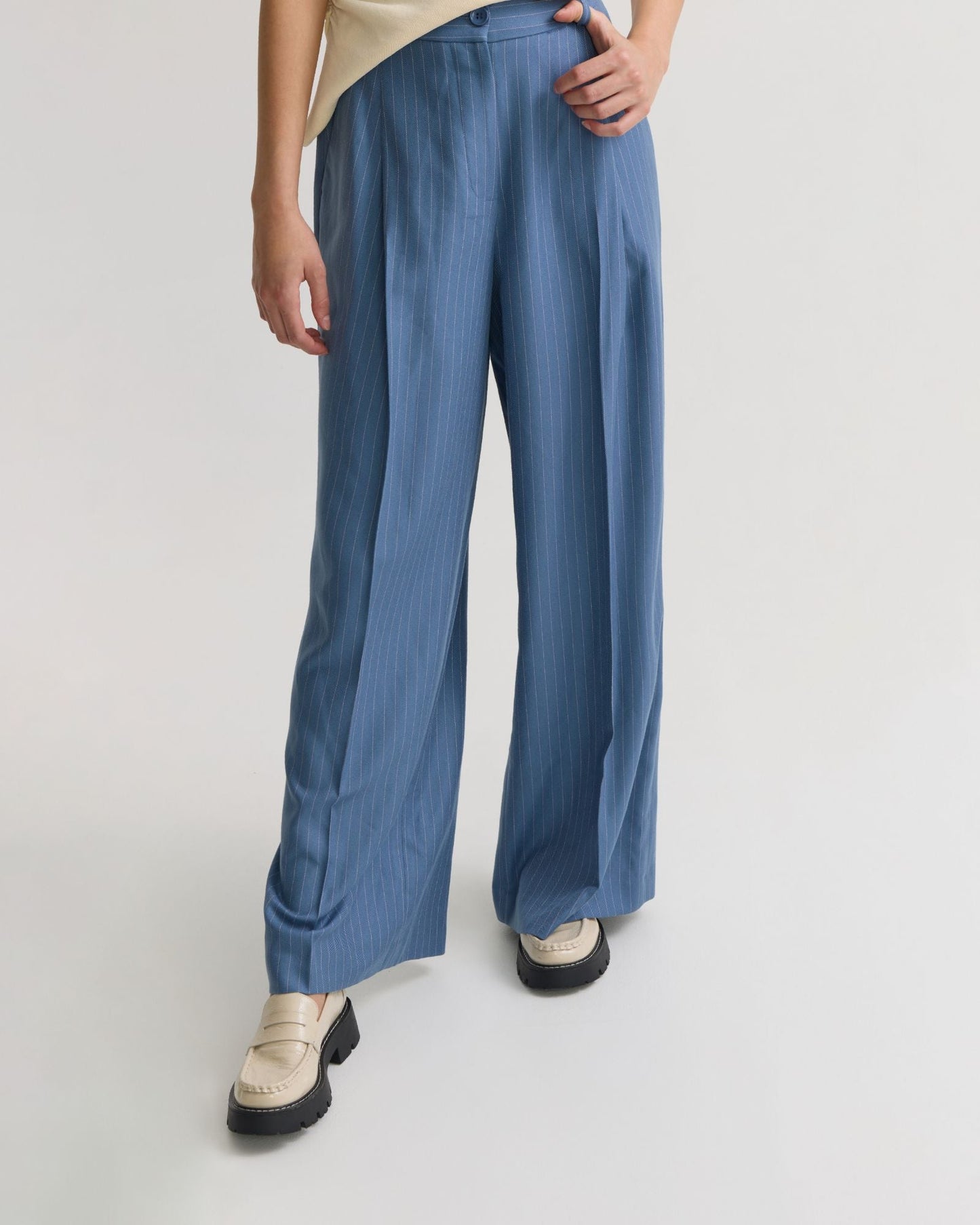 Lola High Waist Trouser