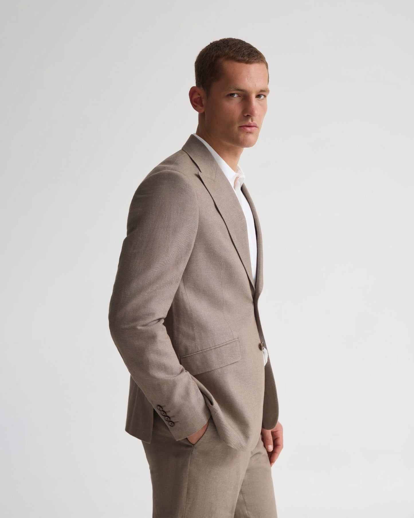 Blake Linen Blazer
