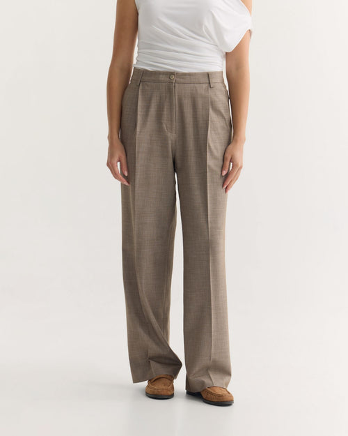 Billie Single Pleat Pant