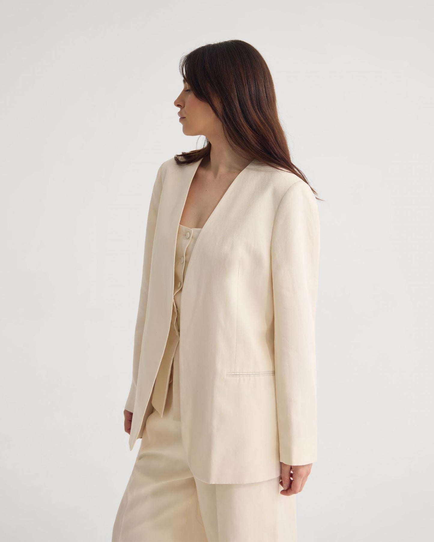 Alina Blazer