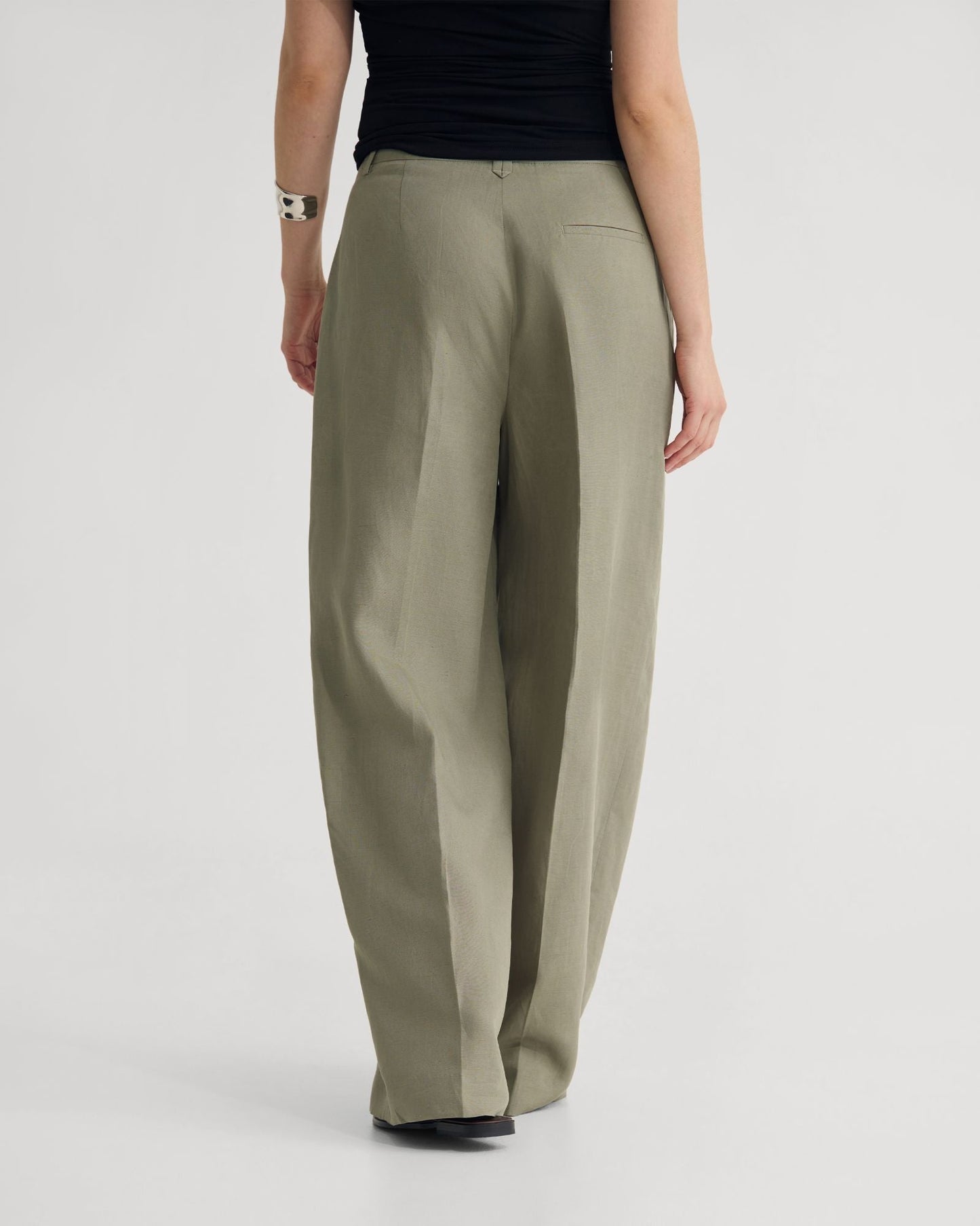 Cameron Pant