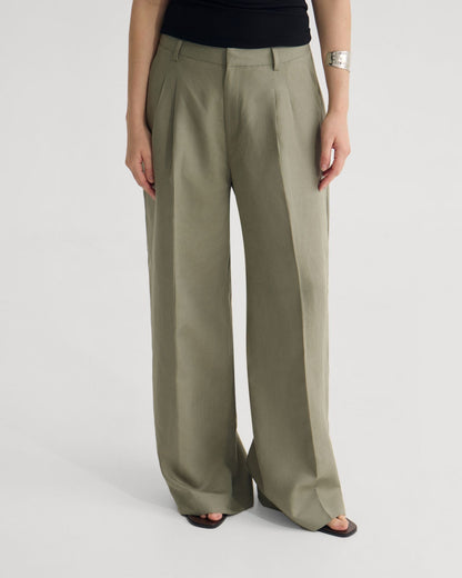 Cameron Pant