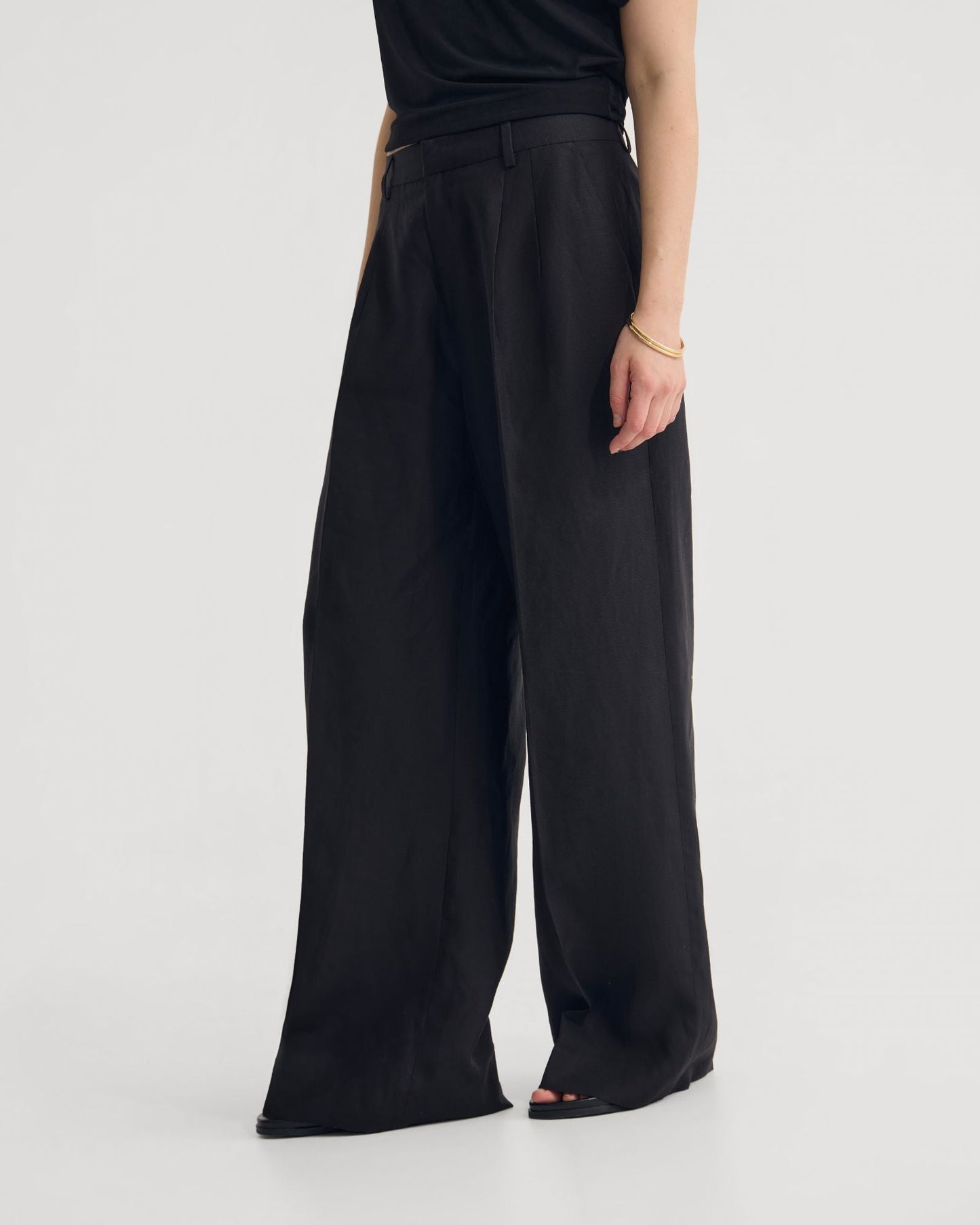 Cameron Pant