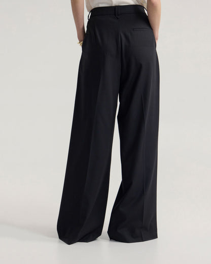 Cameron Pant