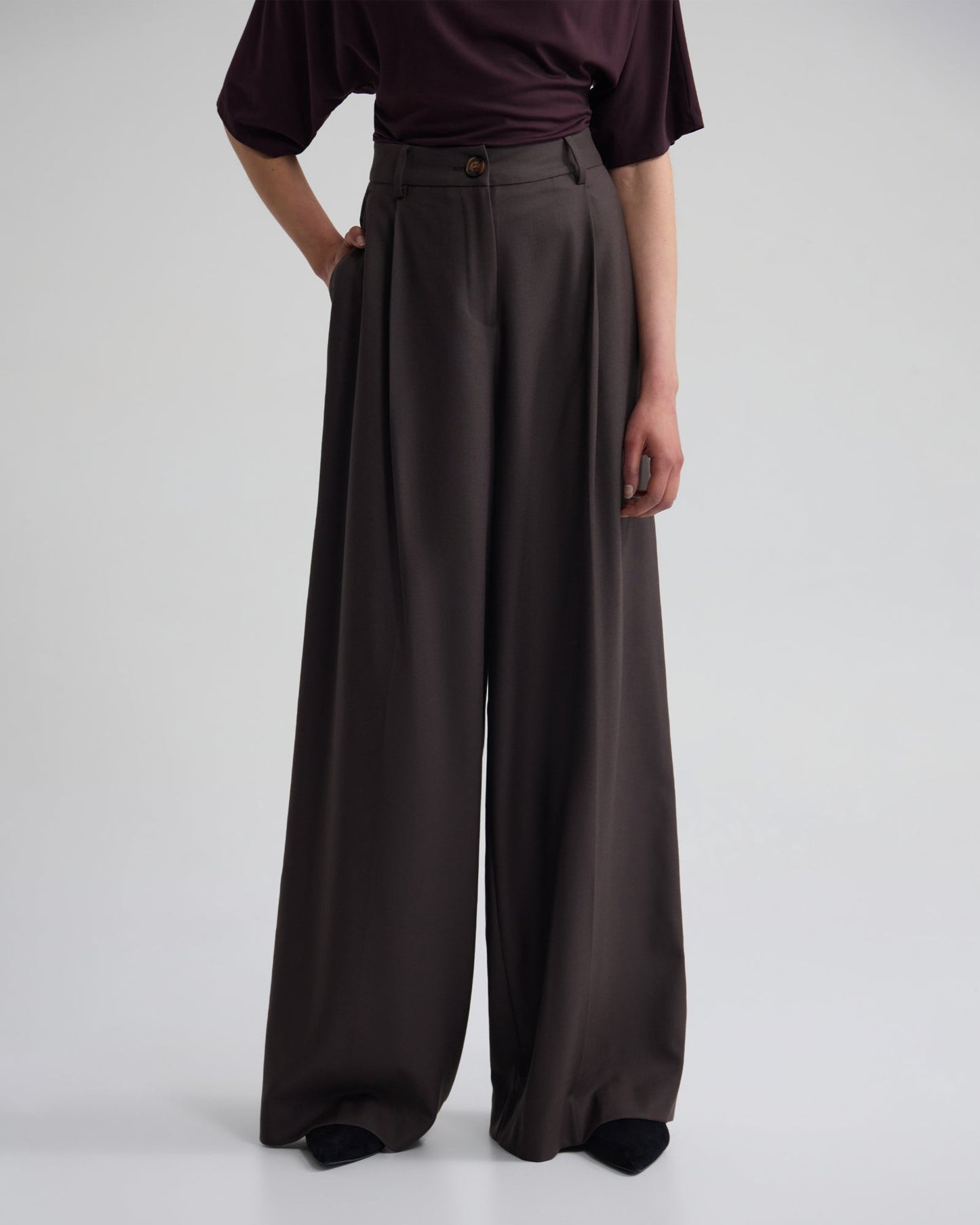 Margot Pure Wool Pant