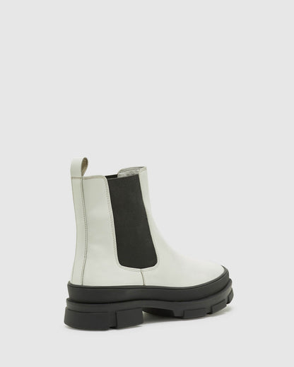 Leo Chelsea Boots