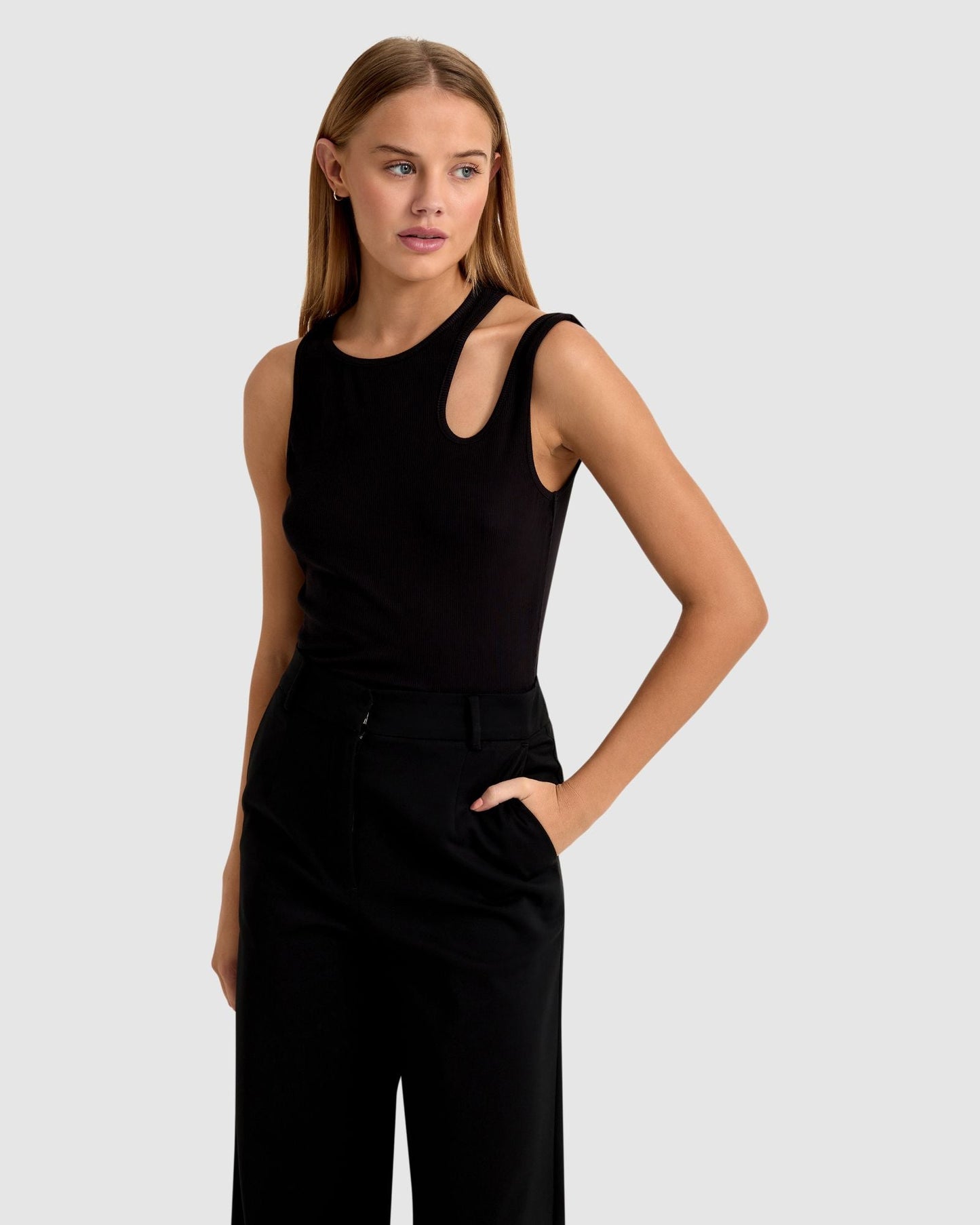 Alexa Rib Tank