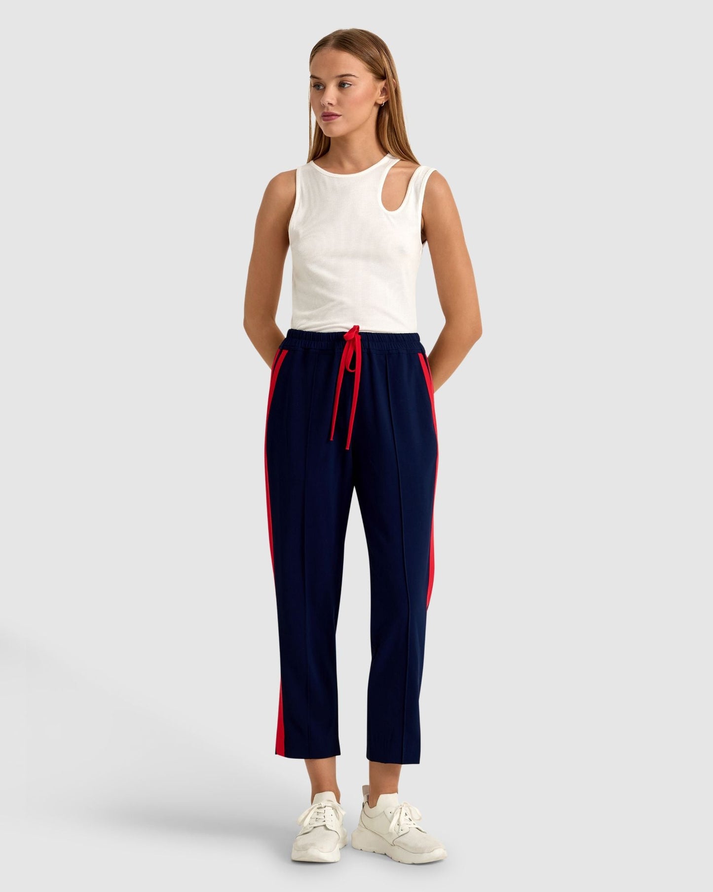 Alexa Rib Tank