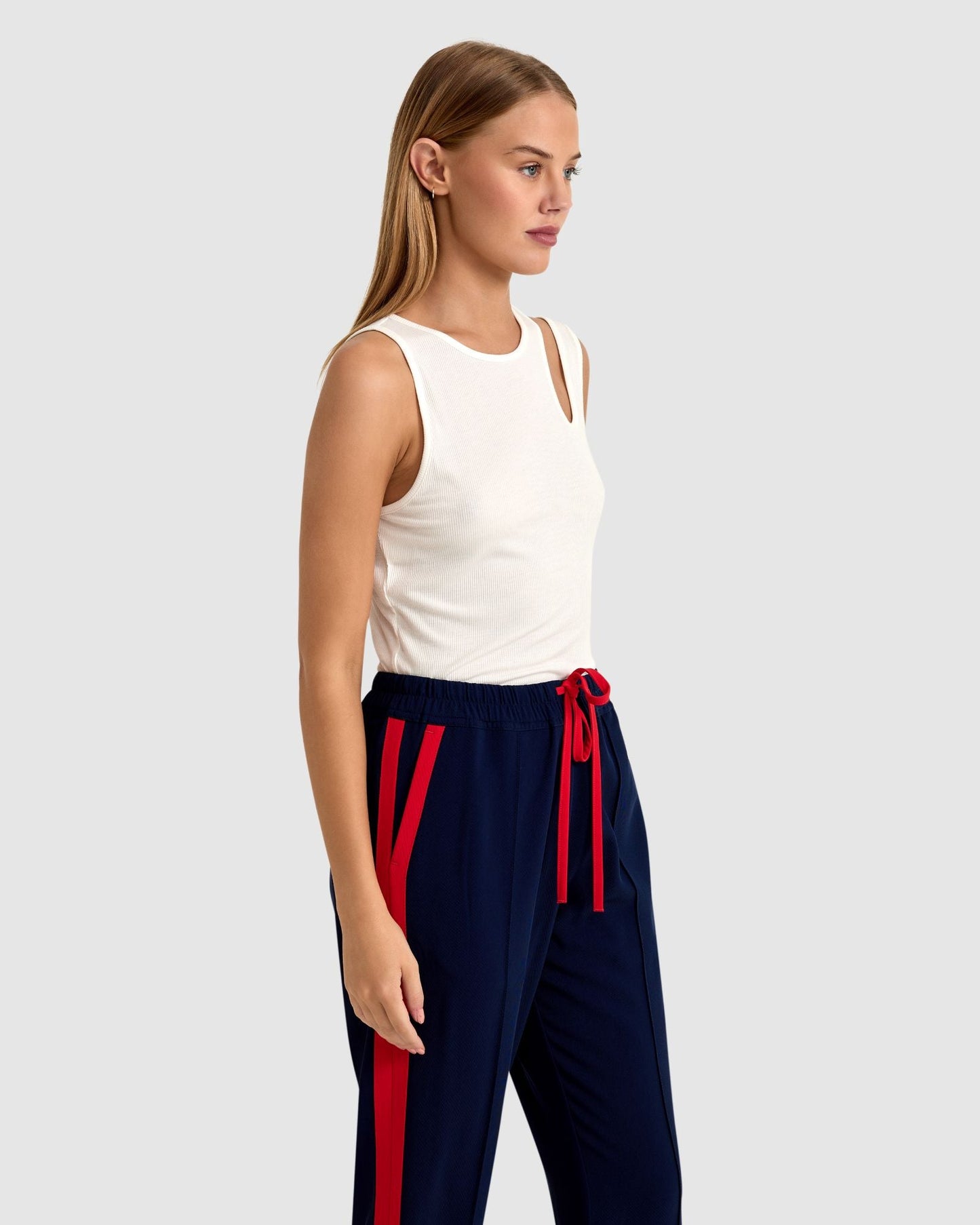 Alexa Rib Tank