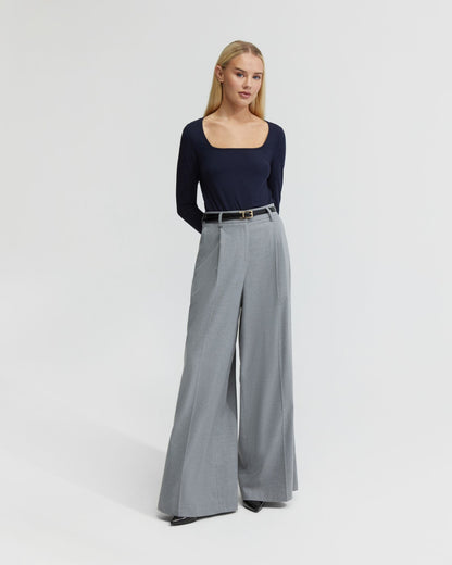Cassie Square Neck Long Sleeve T-Shirt
