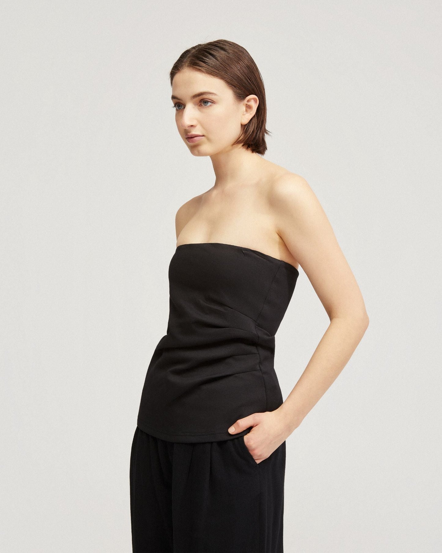Clara Strapless Ponti Top