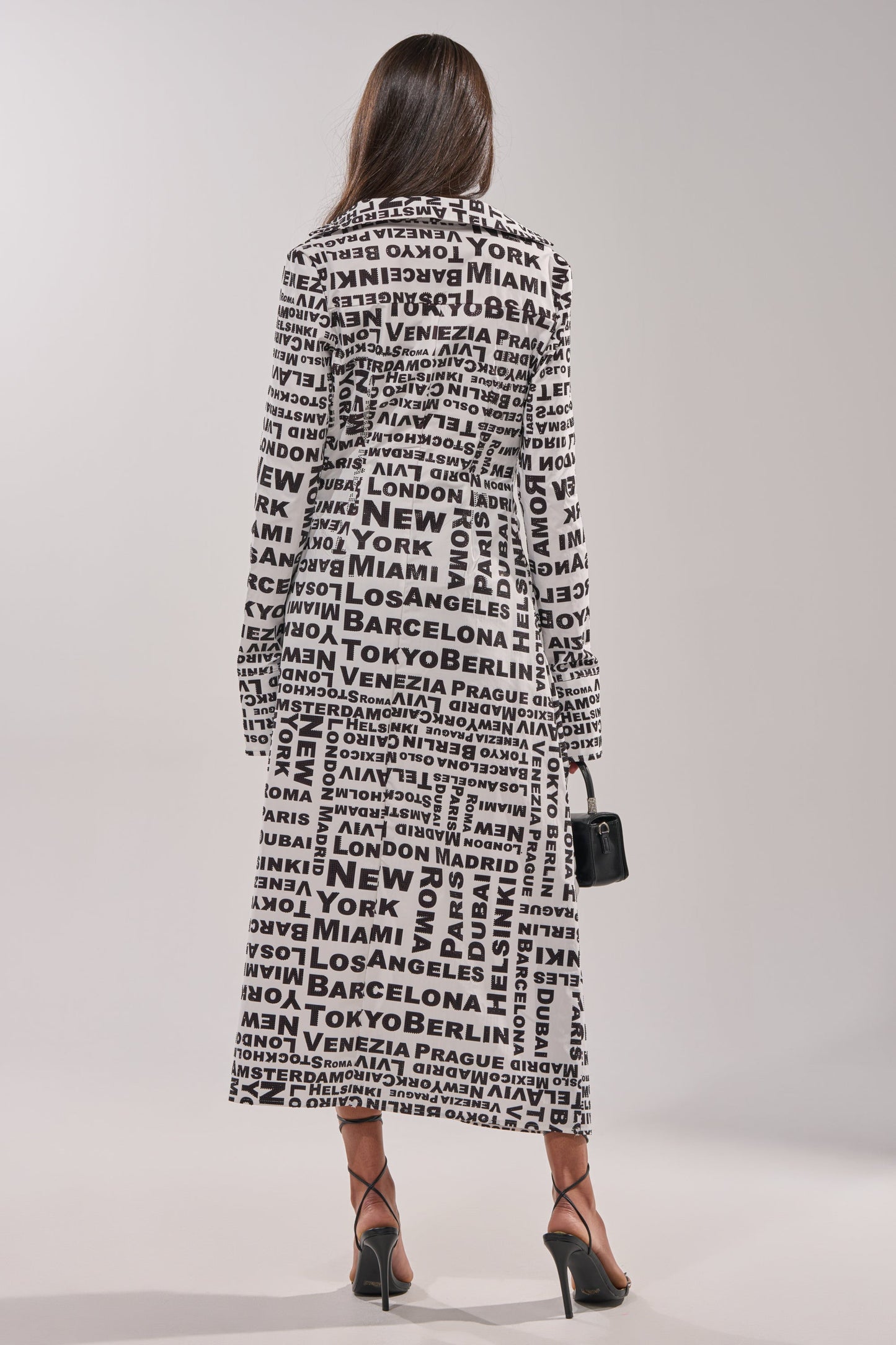 ALL AROUND THE WORLD BLOUSE